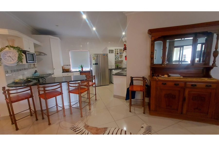 3 Bedroom Property for Sale in Meerhof North West